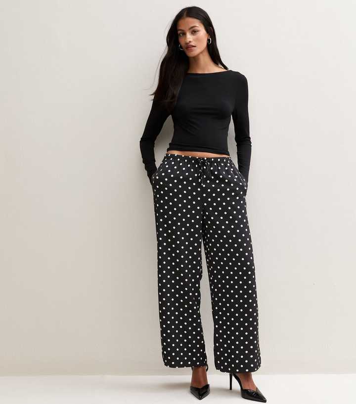 Petite Black Spot Print Wide Leg Trousers