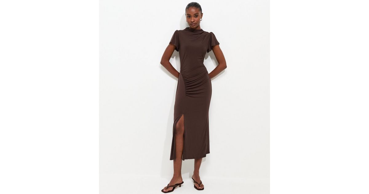 Dark Brown Ruched Split Short Sleeve Midi Dress