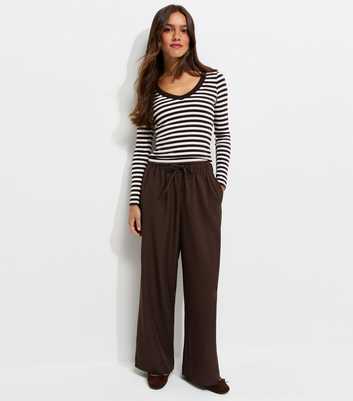 Petite Dark Brown Pull On Wide Leg Trousers