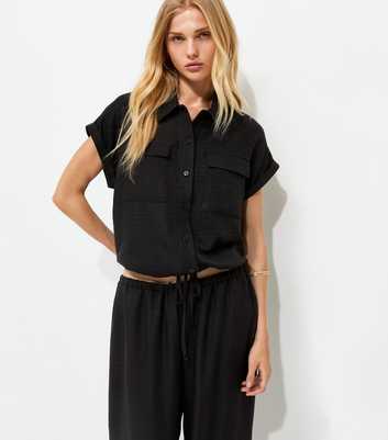 Black Utility Pocket Short Sleeve Shirt