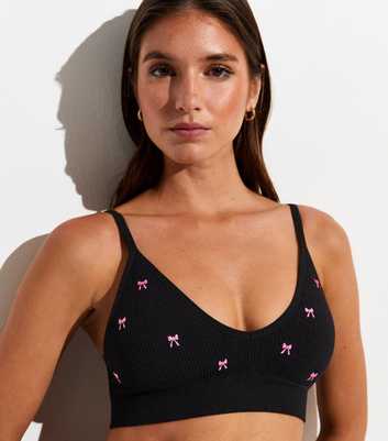 Black Bow Embroidered Ribbed Seamless Scoop Neck Bra