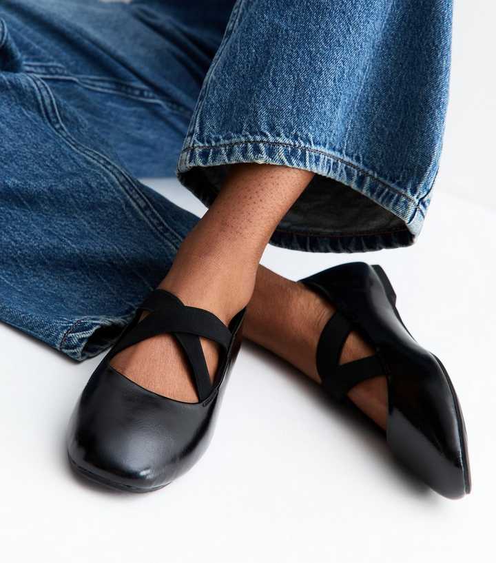 Wide Fit Black Faux Leather Crossover Strap Mary Jane Flats