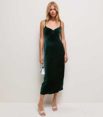 Dark Green Velvet Sweetheart Neck Strappy Midi Dress