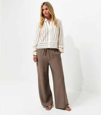 Petite Mink Woven Wide Leg Trousers