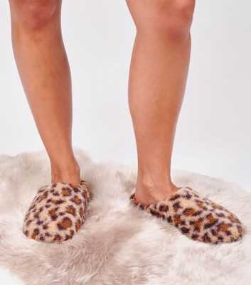 Loungeable Brown Cosy Leopard Print Faux Fur Slippers