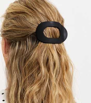 Black Curved Cut Out Hair Claw Clip