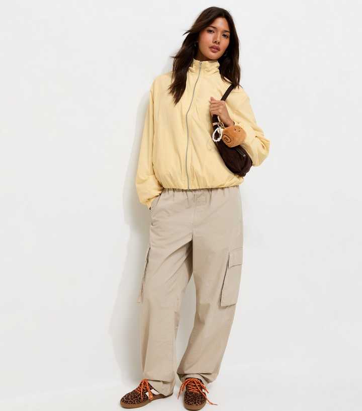 Light Yellow Bubble Hem Zip Up Windbreaker Jacket