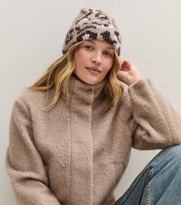 Brown Leopard Pattern Knitted Beanie
