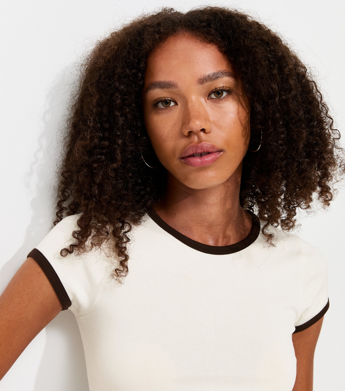 Women's Off White Cotton Rich Contrast Trim Ringer T-Shirt New Look