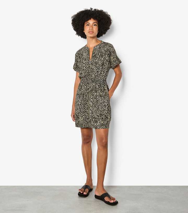green dress leopard shoes Paul Green 3849-048 Leopard Print Pumps | SUPER SOFT Slip-Ons main image 0