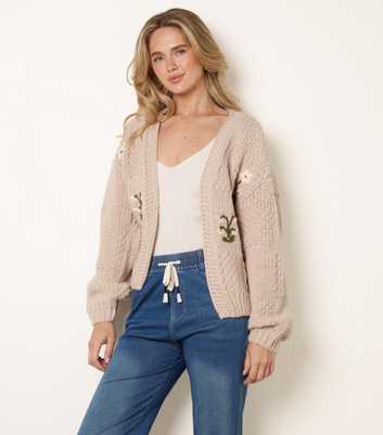 Blue Vanilla Stone Knitted Flower Embroidered Cardigan