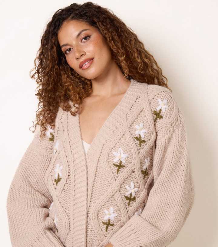 Blue Vanilla Stone Cable Knit Flower Cardigan