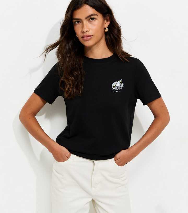 Black Cotton Daisy Print Crew Neck T-Shirt