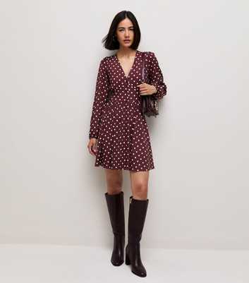 Red Crinkle Texture Spot Print V Neck Faux Button Mini Dress
