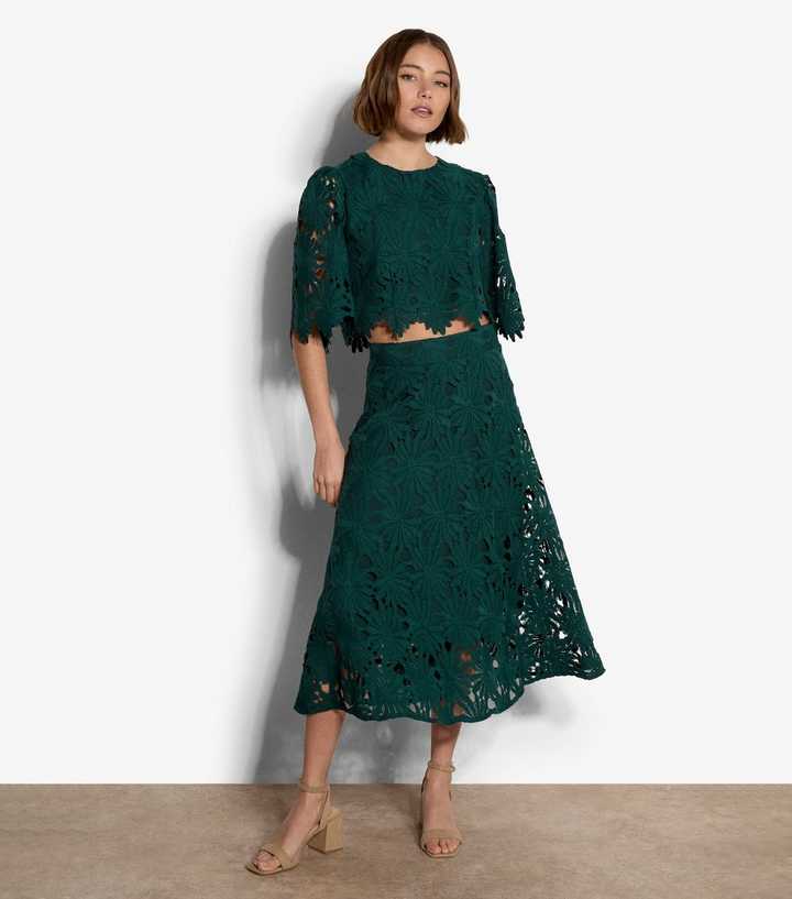 Apricot Dark Green Daisy Lace Midi Skirt