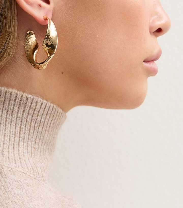 Gold Tone Large Chunky Hammered Wavy Hoop Earrings