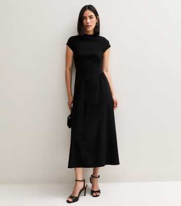 Black Cap Sleeve Flared Midi Dress