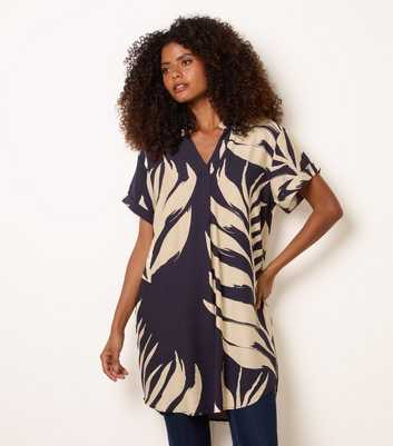 Blue Vanilla Navy Palm Print Tunic Top