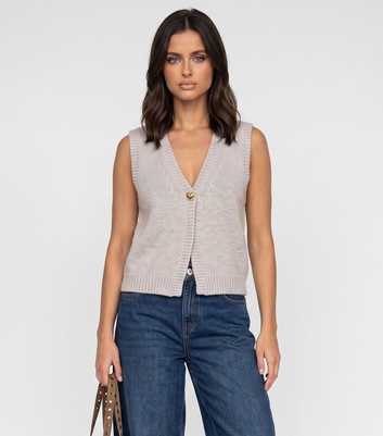 Urban Bliss Cream Single Button Sleeveless Knitted Vest