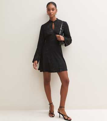 Black Floral Satin Keyhole Long Sleeve Mini Dress