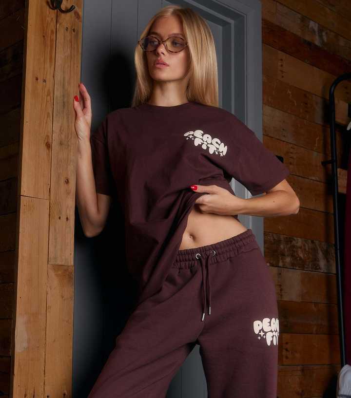 Peach:Fit Dark Brown Bubble Logo Relaxed Fit T-Shirt