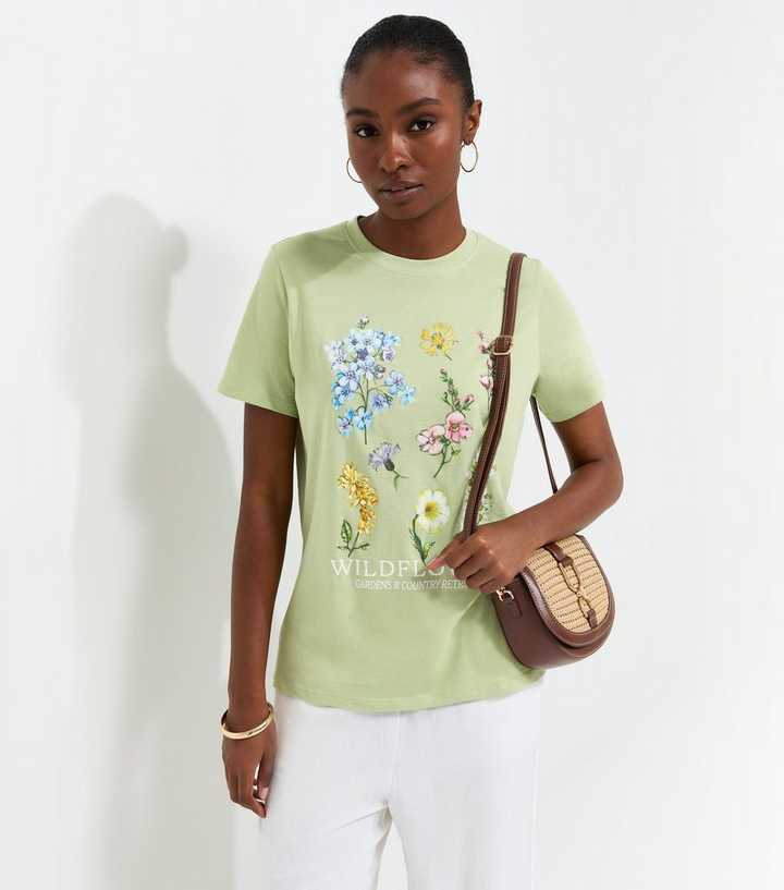 Light Green Cotton Wildflower Crew Neck T-Shirt