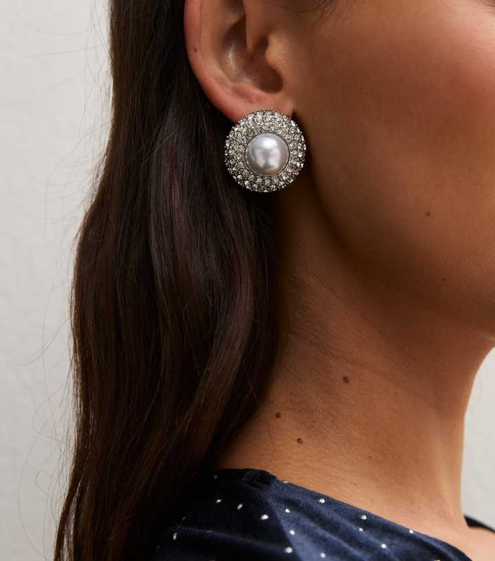 Silver Tone Diamante Circle Stud Earrings | New Look