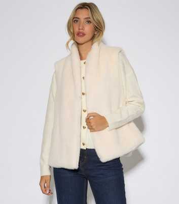 Gini London White Faux Fur Sleeveless Longline Gilet