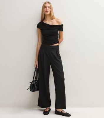 Black Slinky Front Pleat Wide Leg Trousers