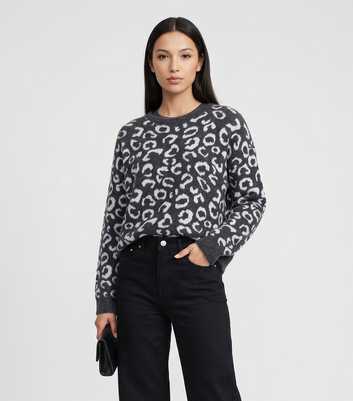 Gini London Grey Animal Print Fluffy Knit Jumper