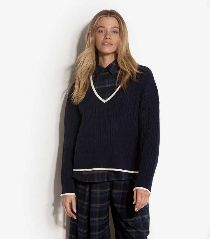 Apricot Navy V-Neck Contrast Trim Knitted Jumper