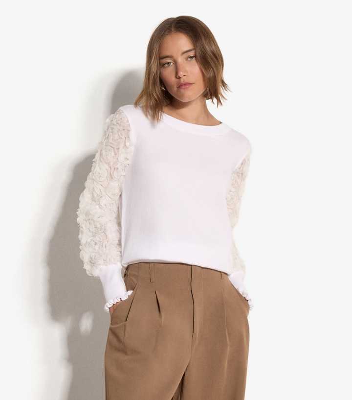 Apricot White Three Dimensional Rose Sleeve Jumper